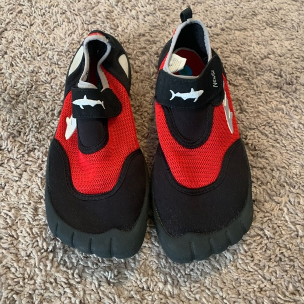 Newtz Swim Water Shoes Red Black